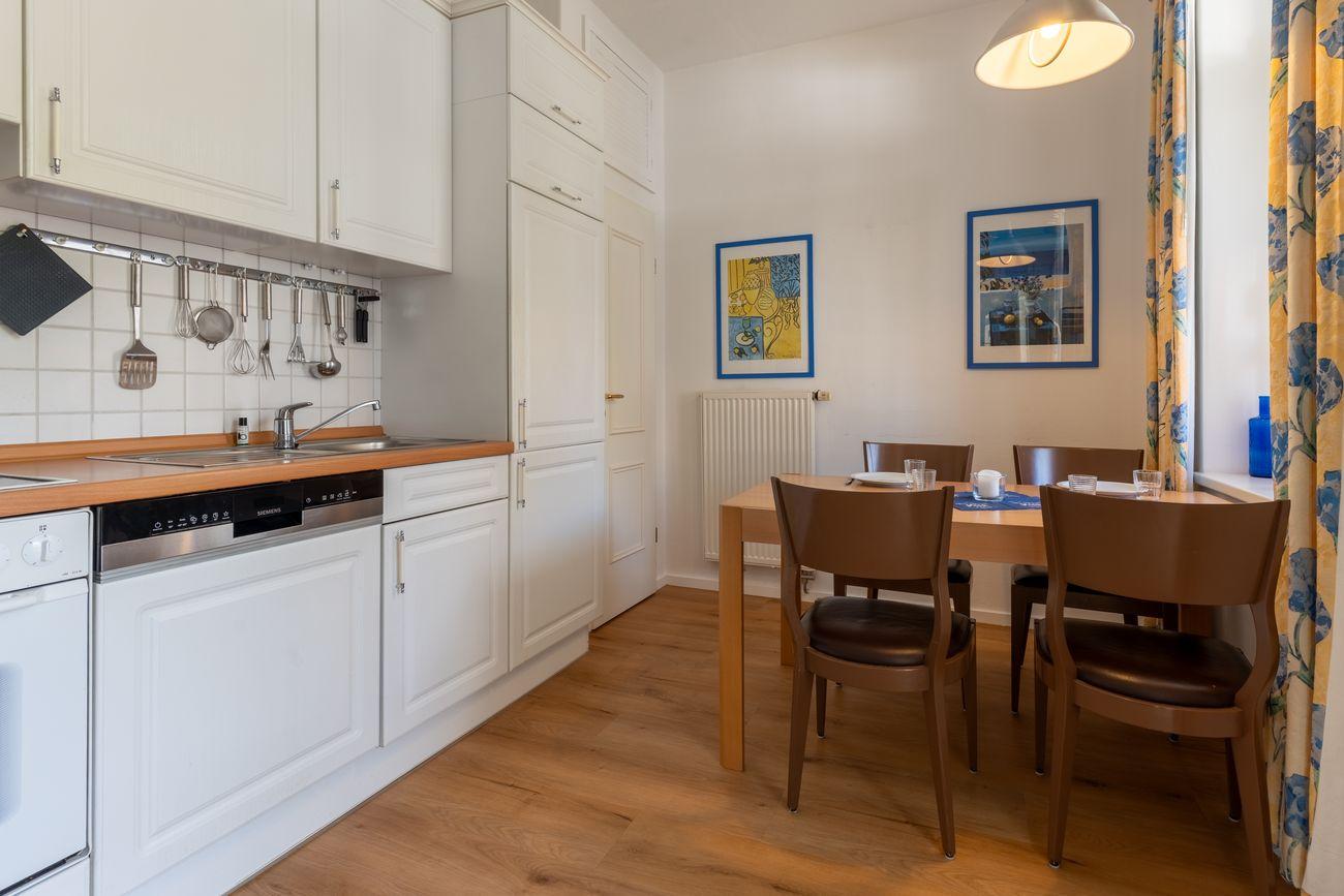 Ferienwohnung 3 Villa Eden Binz Küche